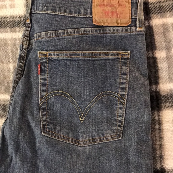 LEVI’S VINTAGE 519 BOOTCUT JEANS - Picture 5 of 8